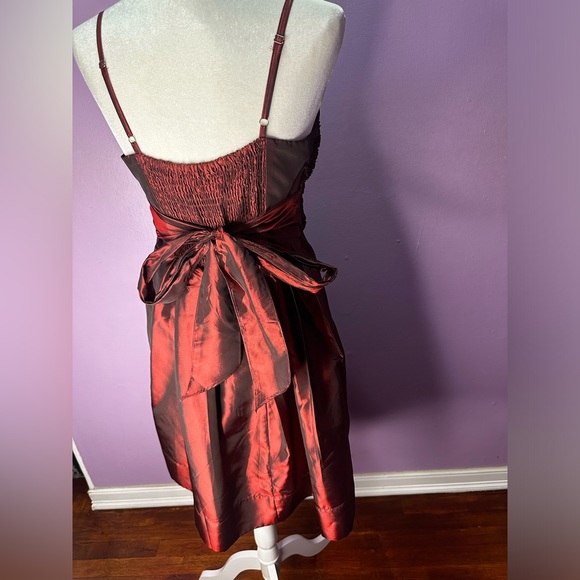 Forever 21 Semi Formal Red Taffeta Burgundy Dress Size Large - Picture 7 of 12